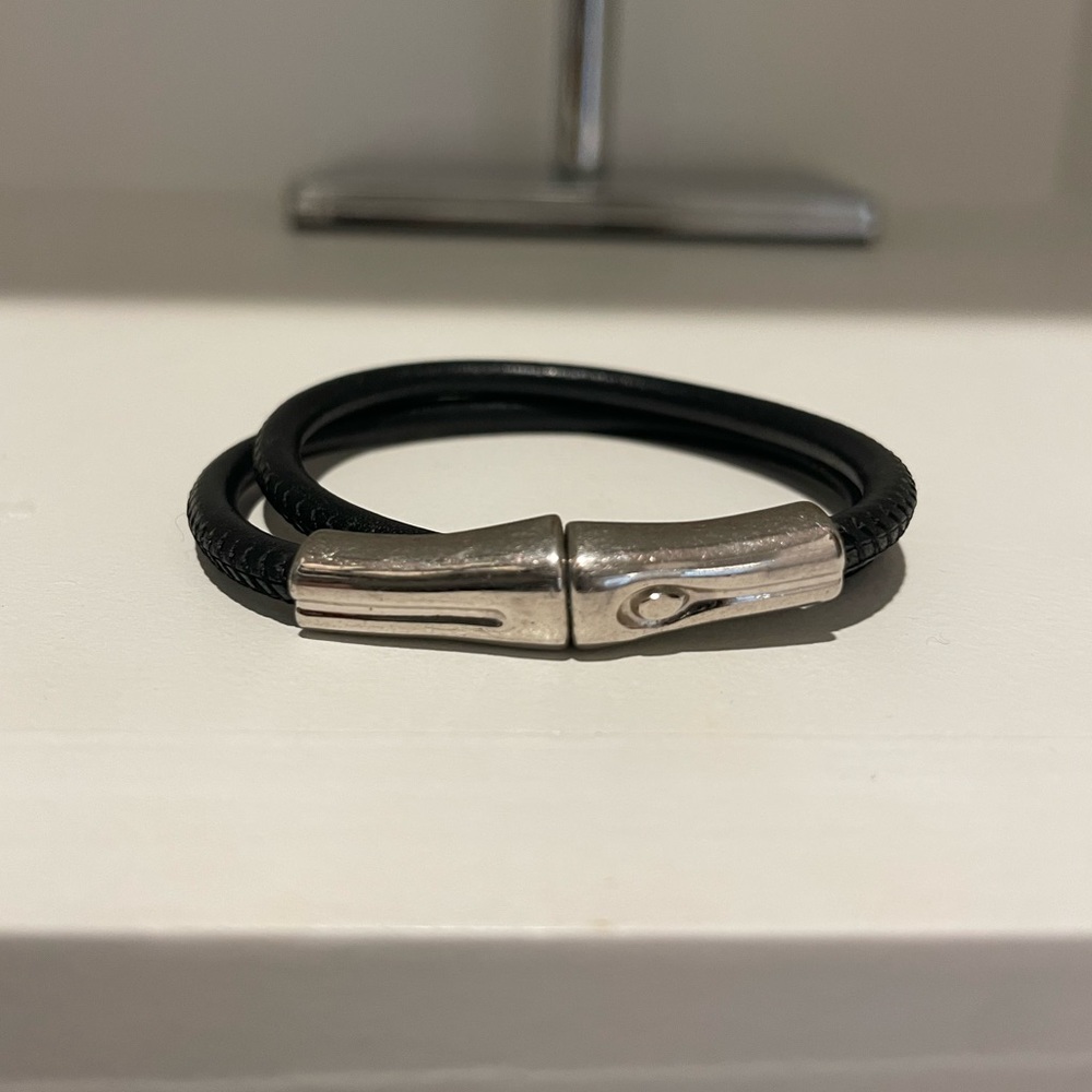 Longchamp Magnetic Bracelet Black
